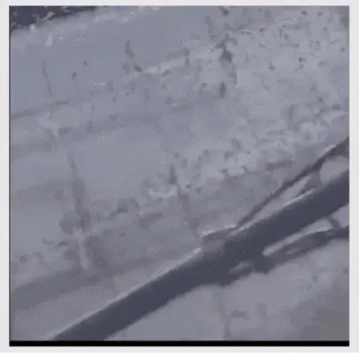 Alt image